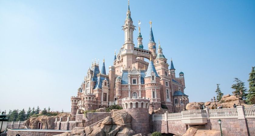 İzmir Çıkışlı Bayrama Özel Paris & Disneyland Turu