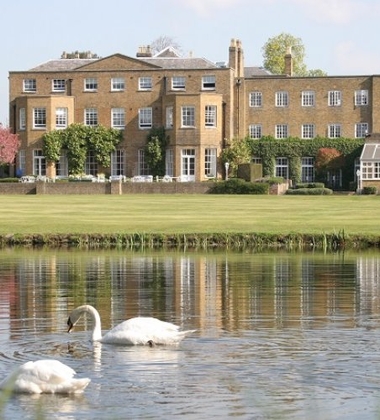 TASIS - Surrey - İngiltere