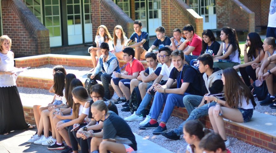 TASIS - Surrey - İngiltere