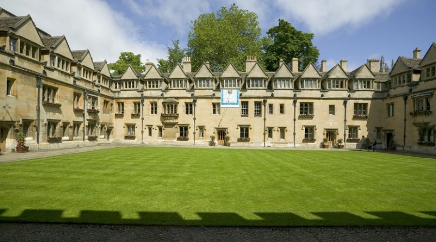 BUCKSMORE UNIVERSITY PREPARATION PROGRAMME