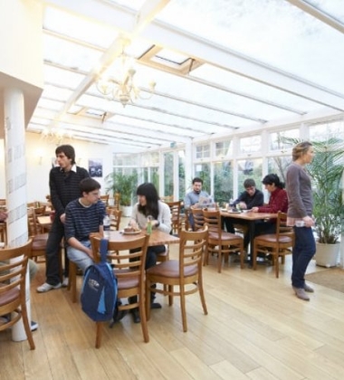 St. Giles International - Londra, Brighton - İngiltere