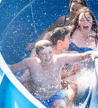 Geleceğin Yıldızları İngilizce Deniz Kampı (Çeşme)