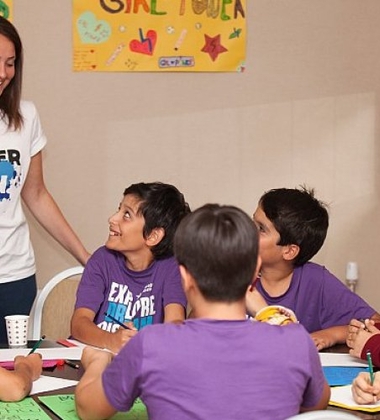 Geleceğin Yıldızları İngilizce Deniz Kampı (Çeşme)