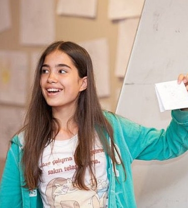 Geleceğin Yıldızları İngilizce Deniz Kampı (Çeşme)