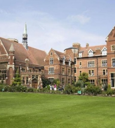 Bell School - Cambridge - İngiltere