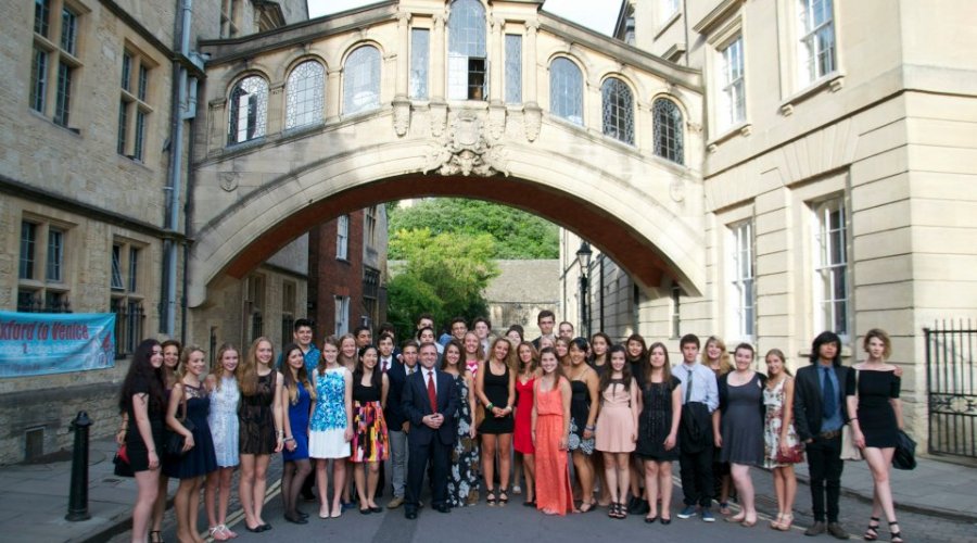 Bucksmore - Oxford- İngiltere