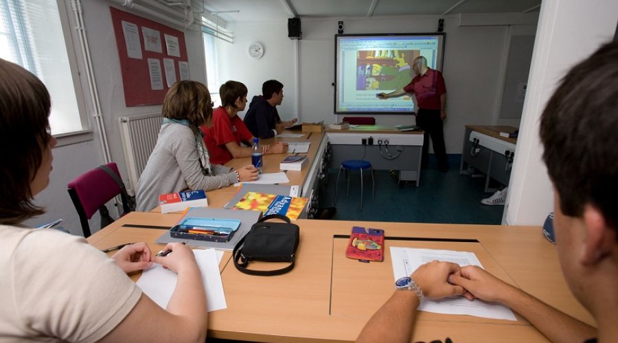 Cambridge Academy of English - Cambridge - İngiltere