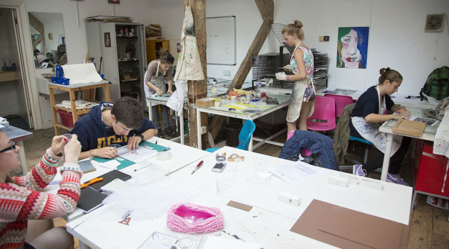 Cambridge School of Visual & Performing Arts  - Cambridge - İngiltere