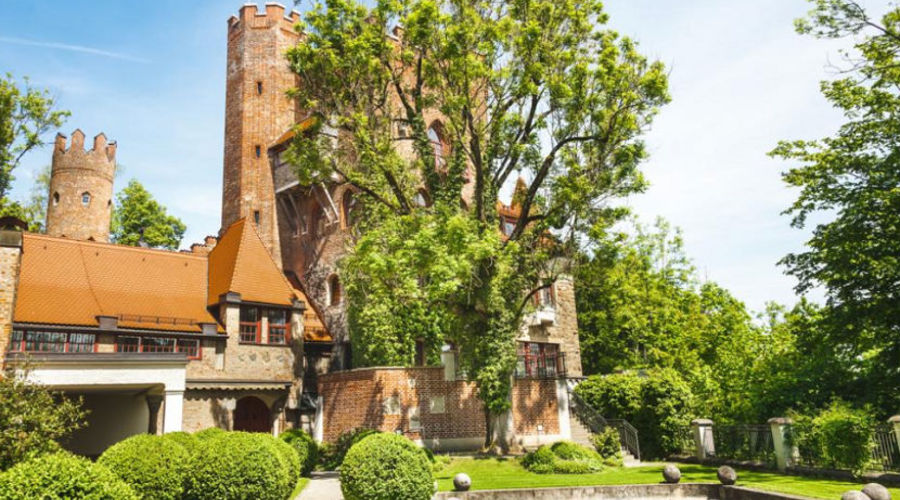 GLS - Munich Castle - Almanya