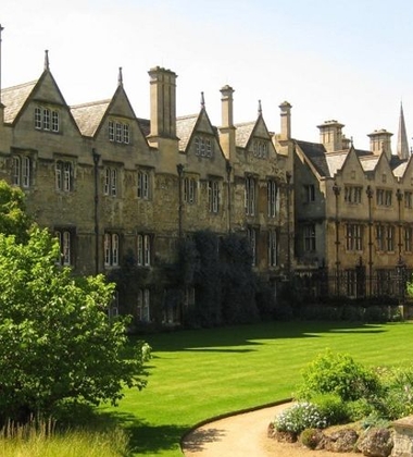 Oxford Royale Academy - Imperial College London - İngiltere