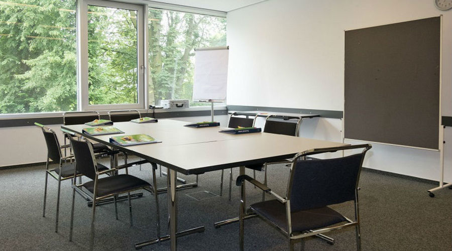 Humboldt Institut - Düsseldorf - Almanya