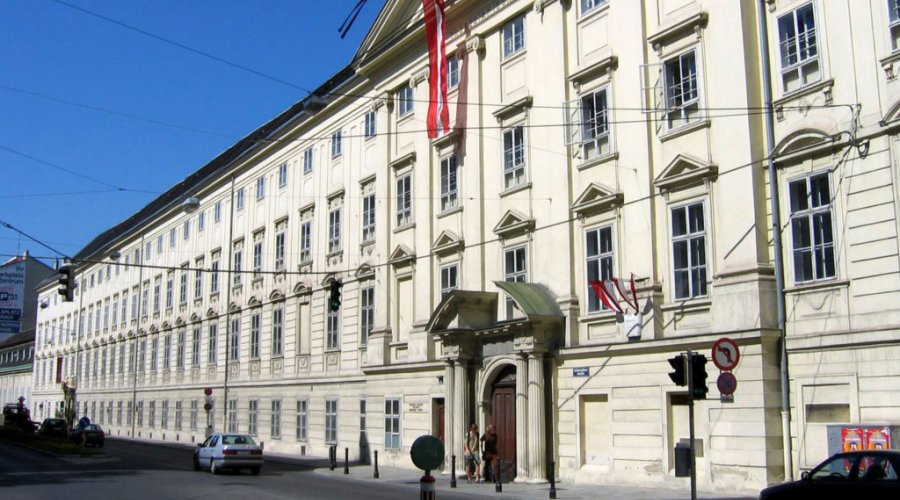 Actilingua Academy - Viyana - Avusturya