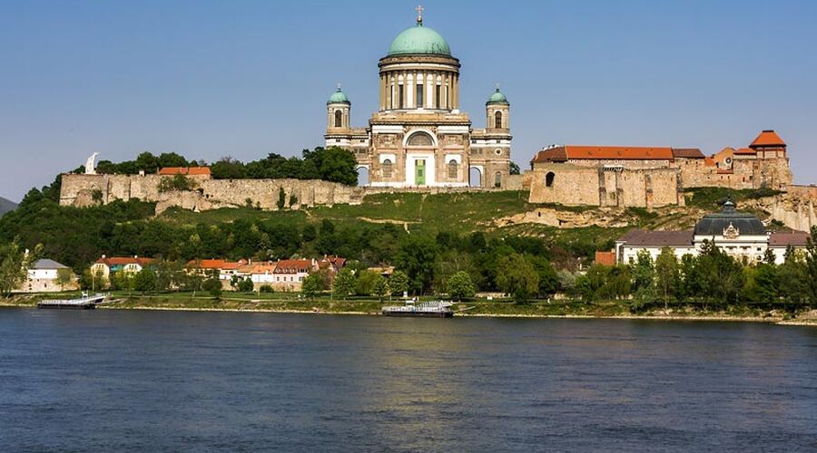 5* DELUXE AMADEUS NOVA NEHİR GEMİSİ İLE TUNA NEHRİ