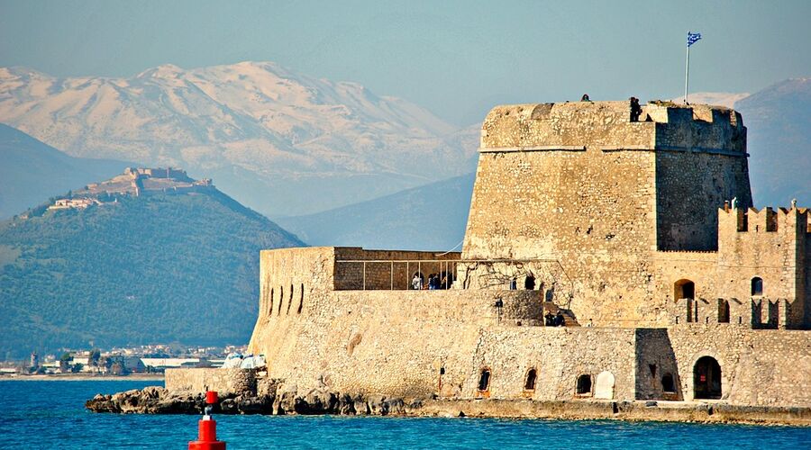 Selectum Blu Sapphire İle Çeşme Hareketli Yunan Adaları 4 Gece 3 Ada Haziran Ayı 