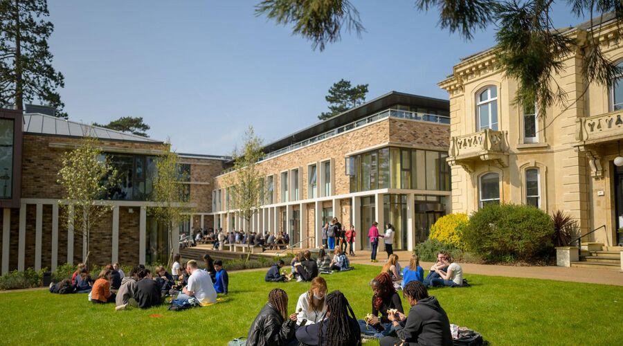 Bucksmore-d'Overbroeck's