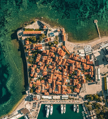 İzmir Çıkışlı Uçakla Vizesiz Büyük Balkan Turu (Gündüz Uçuşlu) Turlar Dahil