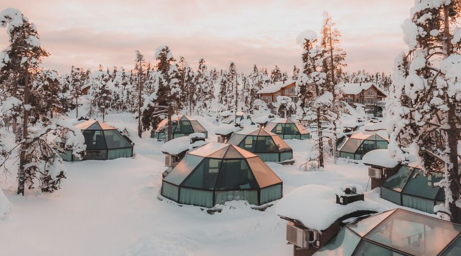 İzmir Çıkışlı Sömestre ve Sevgililer Gününe Özel Lapland Turu Kuzey Işıkları Rotası (3 Gece)