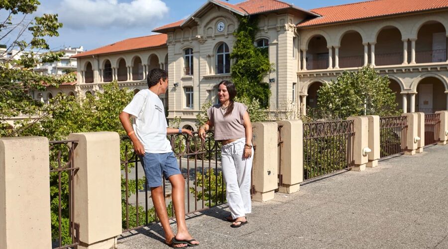 CIA - Cannes - Fransa