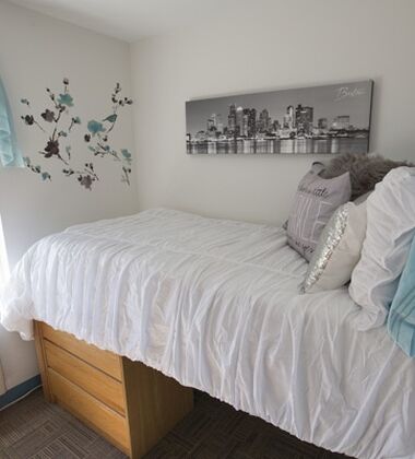 Cambridge School of Visual & Performing Arts - Boston