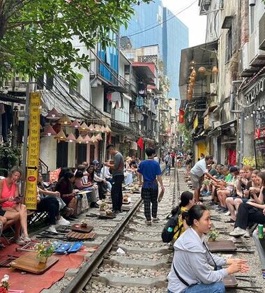 ELEGANT VİETNAM - LAOS - KAMBOÇYA TURU