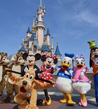 İZMİR ÇIKIŞLI SÖMESTR TATİLİNE ÖZEL BRÜKSEL - BRÜGGE - PARİS & DİSNEYLAND TURU