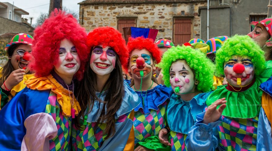Sakız Adası Mostra Karnavalı Günübirlik