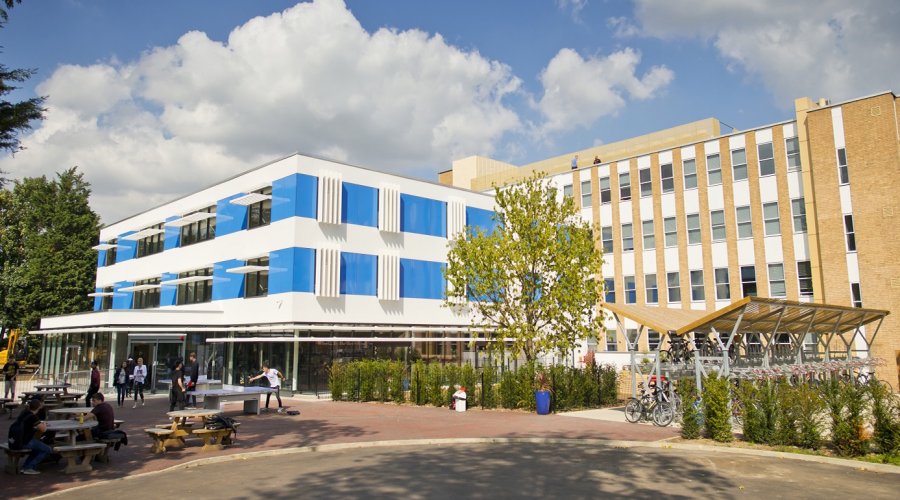 CATS College STEM - Cambridge -  İngiltere 