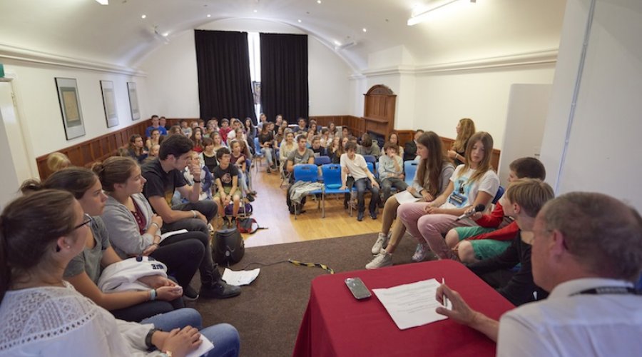 Earlscliffe College Summer School - Folkestone - İngiltere