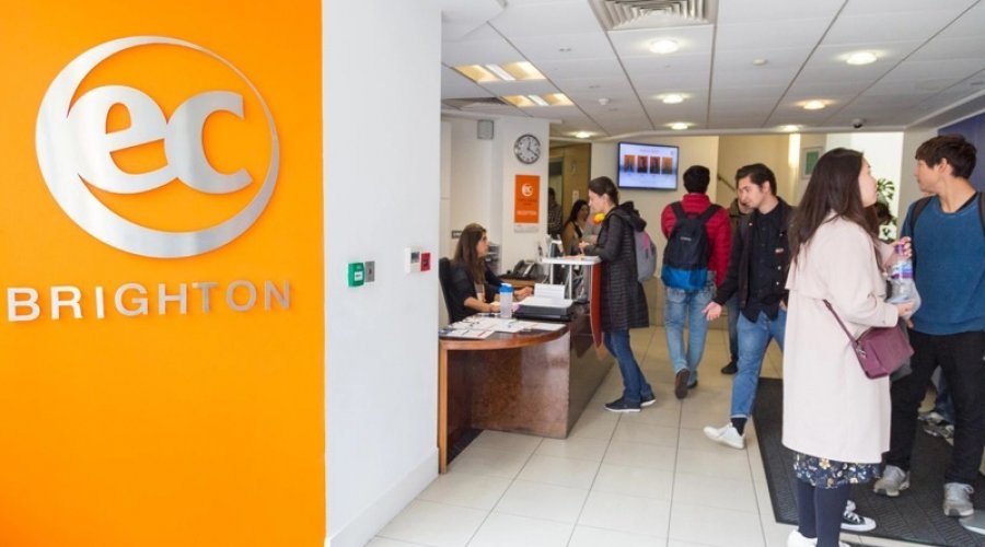 EC English - Brighton - İngiltere