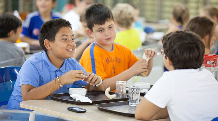Geleceğin Yıldızları İngilizce Deniz Kampı (Çeşme)