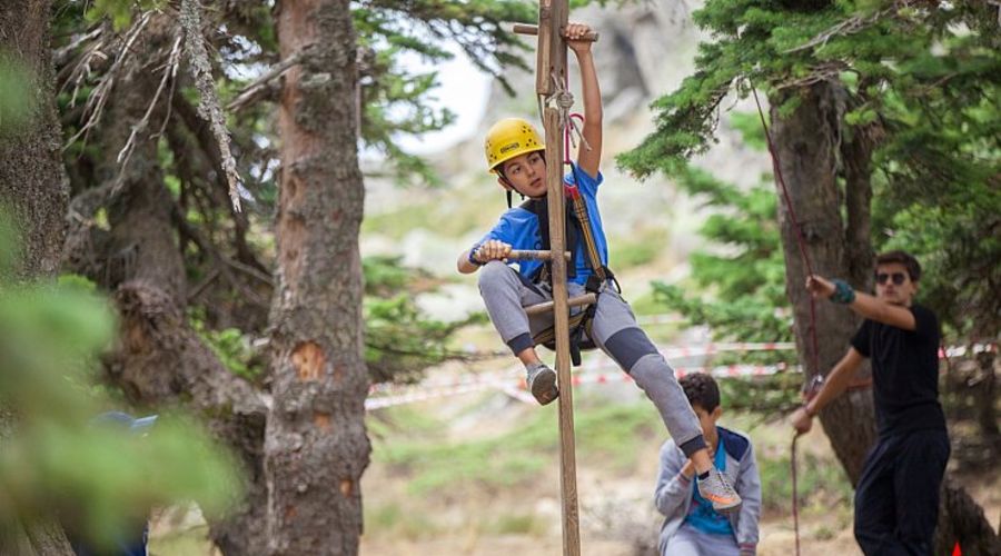 Geleceğin Yıldızları İngilizce Gelişim Kampı (Uludağ)