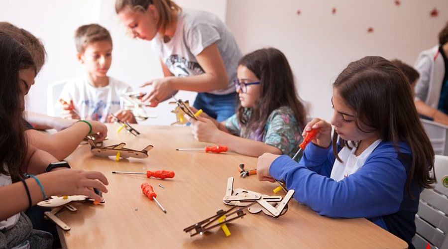 Geleceğin Yıldızları S.T.E.M. Kampı (Uludağ)