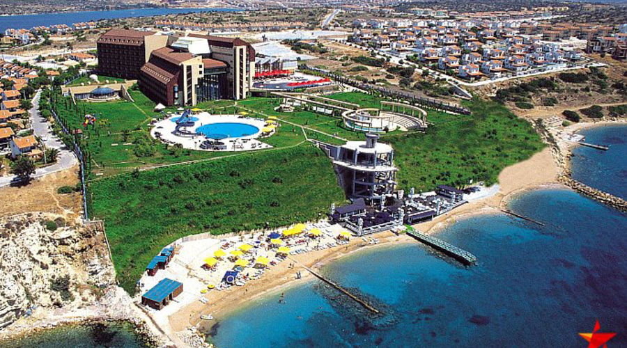 Geleceğin Yıldızları Sörf Kampı (Alaçatı)